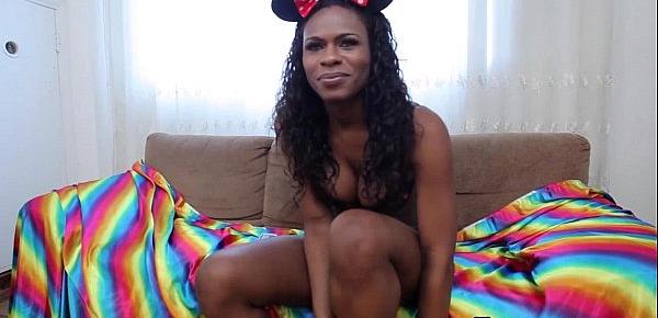  Ebony brazilian transsexual behind the scenes